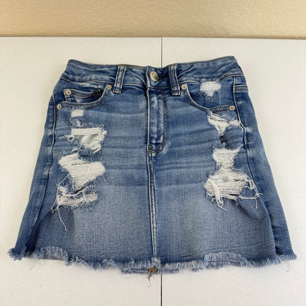 American Eagle Outfitters Skirt Womens 2 Distressed Blue Denim Mini Frayed Hem